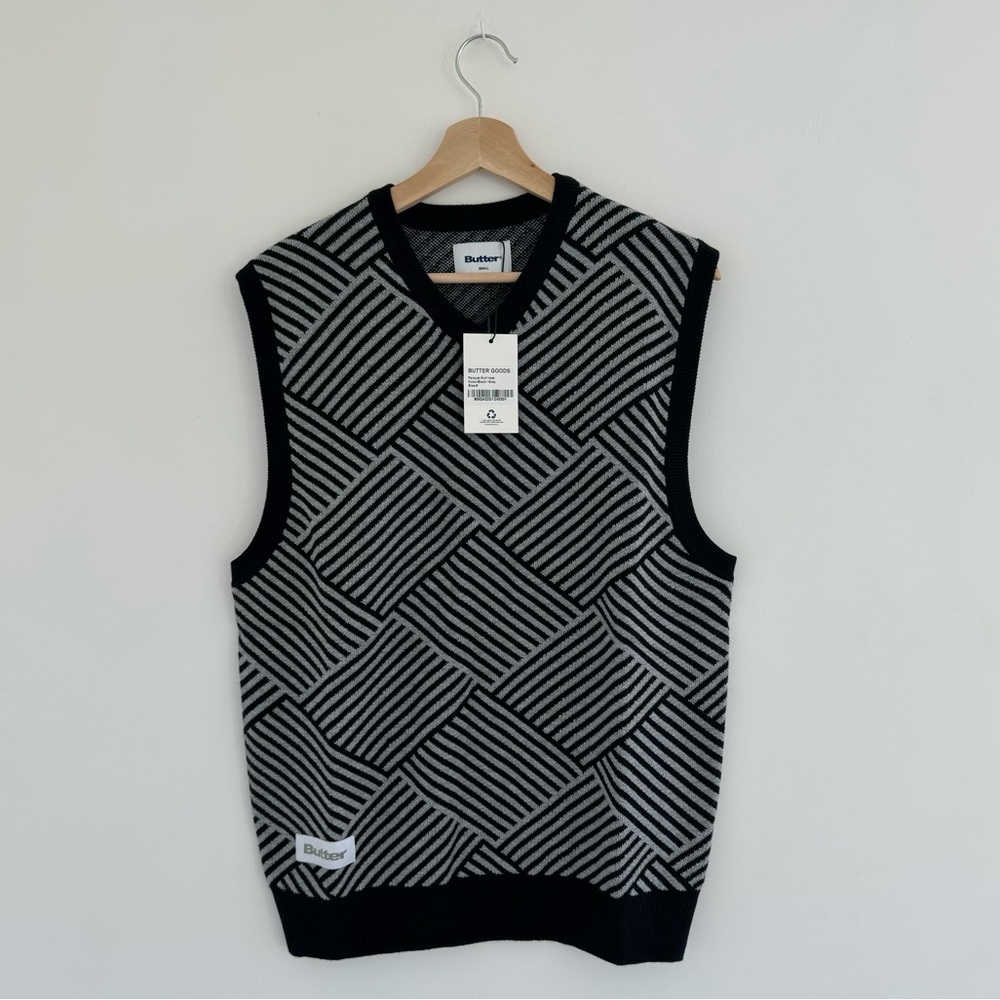 NWT Butter Goods Black/Gray Parquet Knit Vest